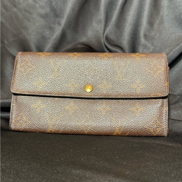 💯 Authentic Louis Vuitton Brown Monogram Wallet - Picture 1 of 11